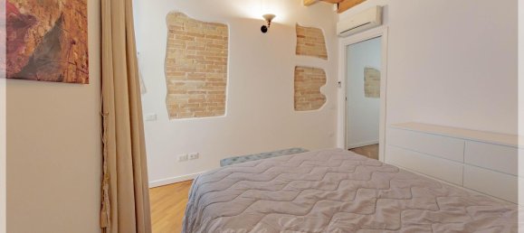 Apartamento de 4 habitaciónes en Cagliari, Italy No. 220602 36