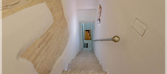 Apartamento de 4 habitaciónes en Cagliari, Italy No. 220602 2