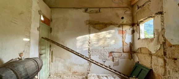 Дом с 4 спальнями в Кастелламмаре дель Гольфо, Италия № 272491 69