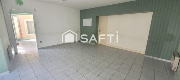 3 rooms Commercial property in Descartes, France No. 336183 7