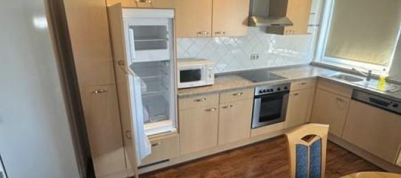 4 bedrooms Townhouse in Bergstrase, Germany No. 177213 6