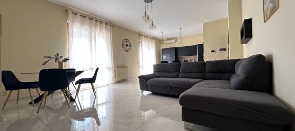 4 bedrooms Villa in Basiano, Italy No. 5015 6