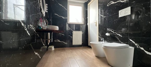 4 bedrooms Villa in Basiano, Italy No. 5015 26