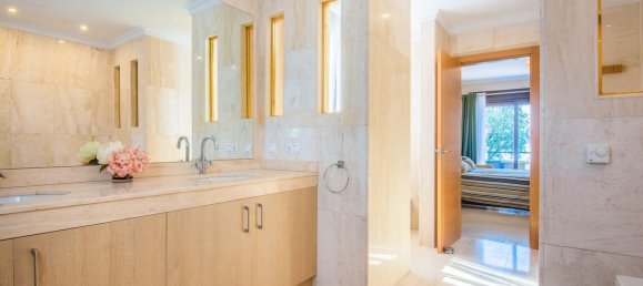 5 غرف نوم قطعة أرض في Marbella, Spain رقم 148390 19