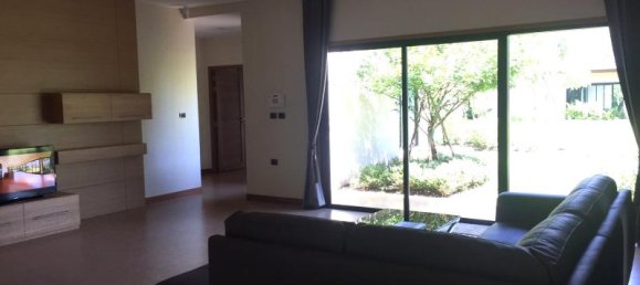 Café/restaurante de 3 dormitorios en Bang Lamung, Thailand No. 91 7