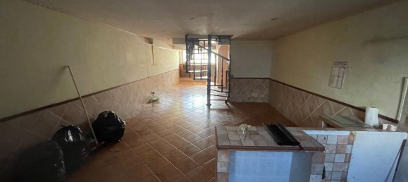 7 rooms House in Nettuno, Italy No. 107262 6