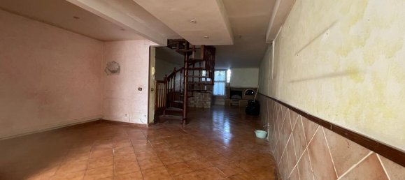 7 rooms House in Nettuno, Italy No. 107262 8