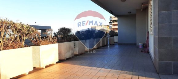 2 chambres Appartement à Bari, Italy No. 161656 9