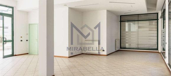 Propriété commerciale à Lissone, Italy 136m² No. 232550 8