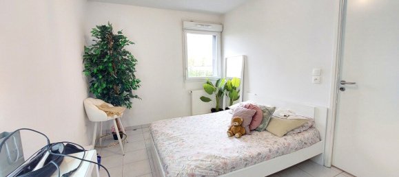1 bedroom Apartment in Amilly, France No. 45369 6