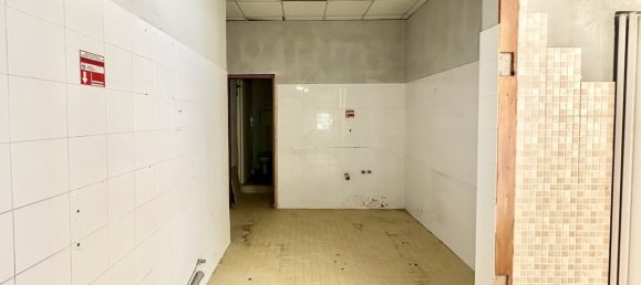 Imóvel comercial T3 em Porto Sant'Elpidio, Italy N.º 332796 8