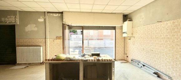 Imóvel comercial T3 em Porto Sant'Elpidio, Italy N.º 332796 5