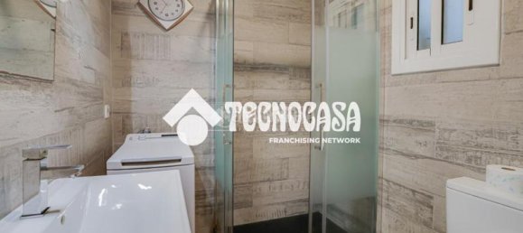 3 bedrooms Apartment in Sant Adria De Besos, Spain No. 145914 16