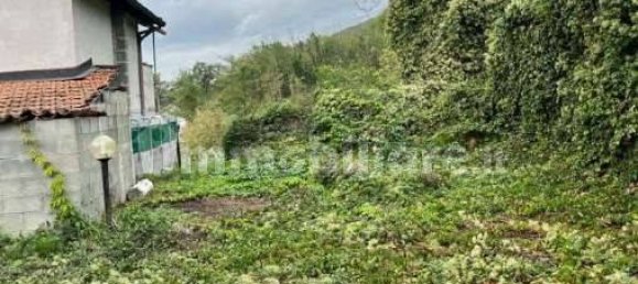 Дом с 5 комнатами в Стреви, Италия № 205218 21