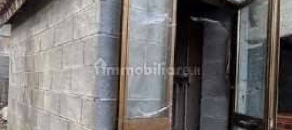 Дом с 5 комнатами в Стреви, Италия № 205218 19