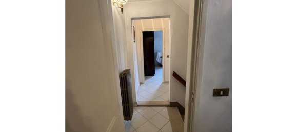 Casa de 4 habitaciónes en Lastra a Signa, Italy No. 111506 37