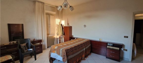 Casa de 4 habitaciónes en Lastra a Signa, Italy No. 111506 30