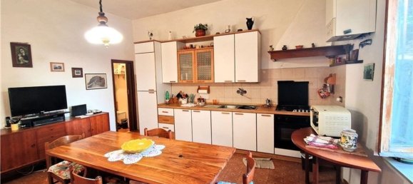 Casa de 4 habitaciónes en Lastra a Signa, Italy No. 111506 17