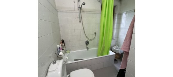 Casa de 4 habitaciónes en Lastra a Signa, Italy No. 111506 24