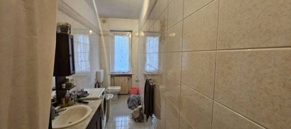 3 rooms Apartment in Piossasco, Italy No. 94165 2