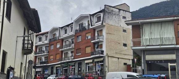 3 rooms Apartment in Piossasco, Italy No. 94165 3