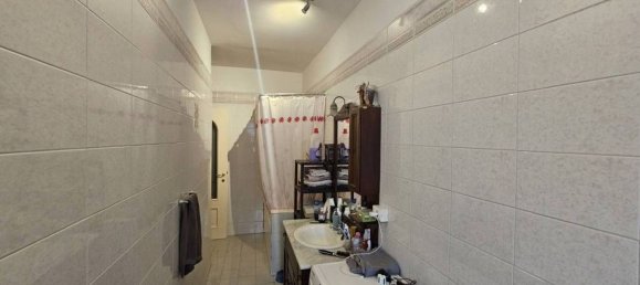 3 rooms Apartment in Piossasco, Italy No. 94165 7