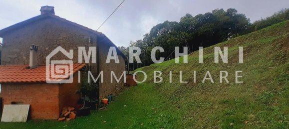 5 rooms House in Massa e Cozzile, Italy No. 83638 33