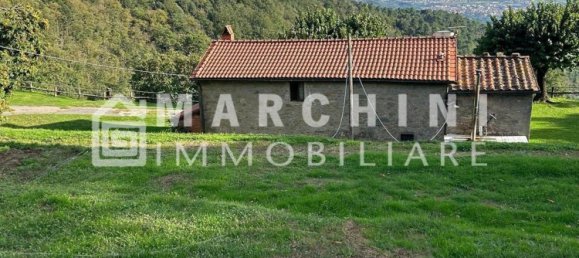 5 rooms House in Massa e Cozzile, Italy No. 83638 48