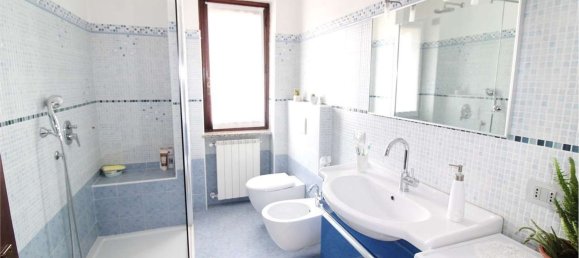 3غرفة شقة في Agrate Conturbia, Italy رقم 154222 8