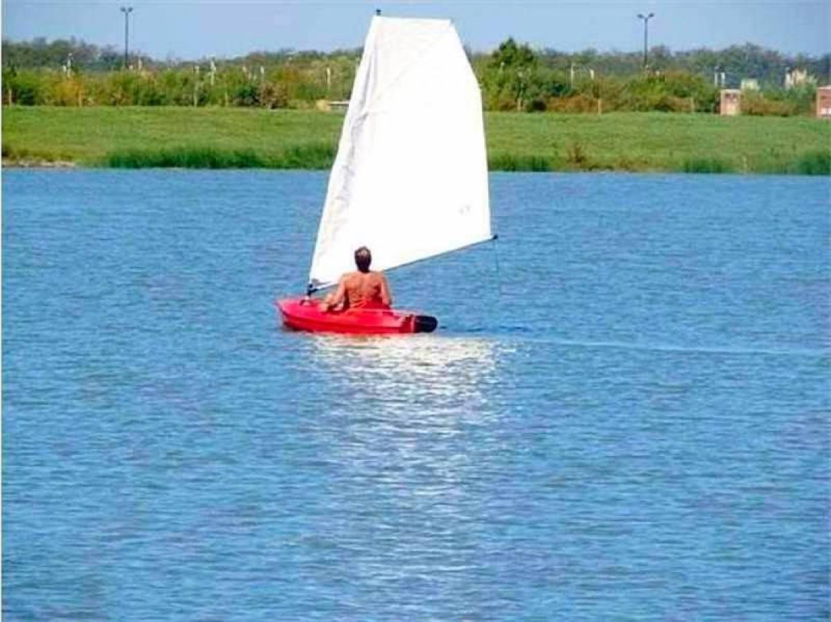  قطعة أرض في Pilar, Argentina رقم 33711