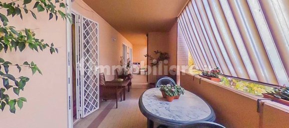 2 bedrooms Apartment in Rome, Italy No. 350775 2