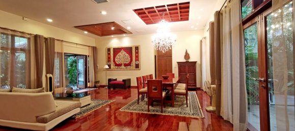 2 bedrooms Cafe / restaurant in Pattaya, Thailand No. 10834 6