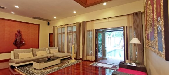 2 bedrooms Cafe / restaurant in Pattaya, Thailand No. 10834 9