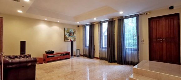 2 bedrooms Cafe / restaurant in Pattaya, Thailand No. 10834 20