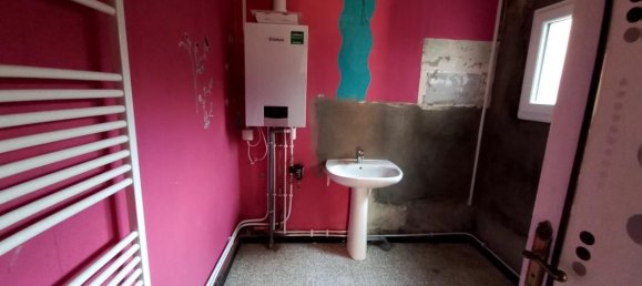 3 bedrooms House in Wingles, France No. 331464 6