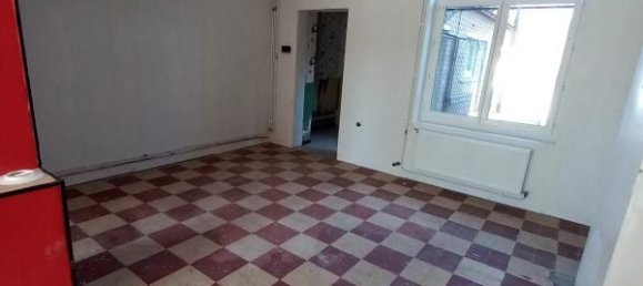 3 bedrooms House in Wingles, France No. 331464 4