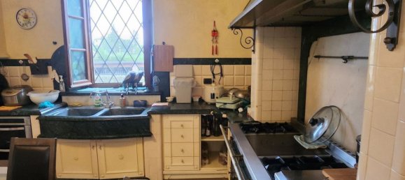 10 rooms Villa in Carmignano, Italy No. 266993 5