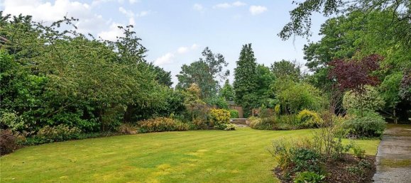 5 bedrooms House in Watford, United Kingdom No. 6688 22