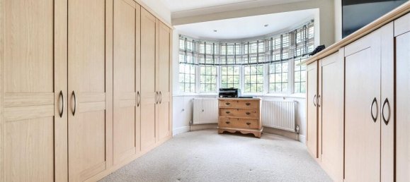 5 bedrooms House in Watford, United Kingdom No. 6688 15