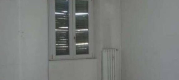 3-salle Appartement à Turin, Italy No. 207074 8