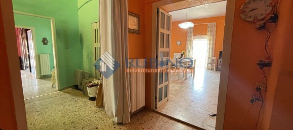 3 bedrooms Apartment in Barletta, Italy No. 380145 6