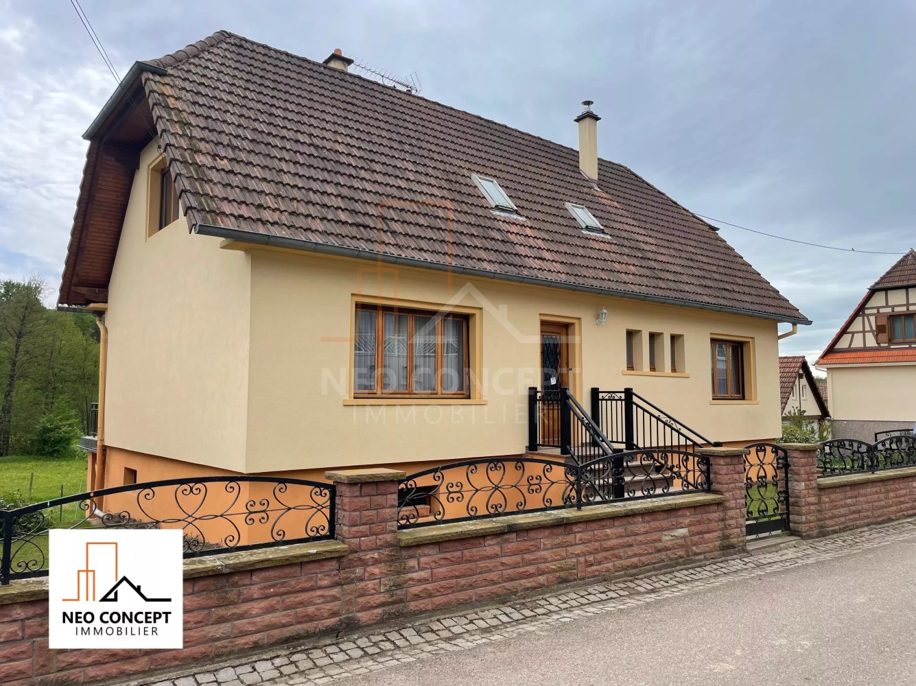 5 Schlafzimmer Haus in Lembach, France, Nr. 60896