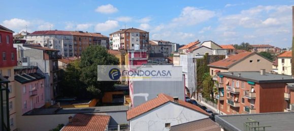 2 Schlafzimmer Penthouse in Milan, Italy, Nr. 356502 30