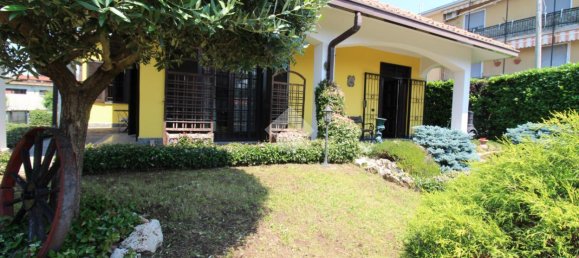 4 rooms Villa in Rescaldina, Italy No. 6519 3