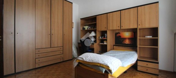 4 rooms Villa in Rescaldina, Italy No. 6519 20