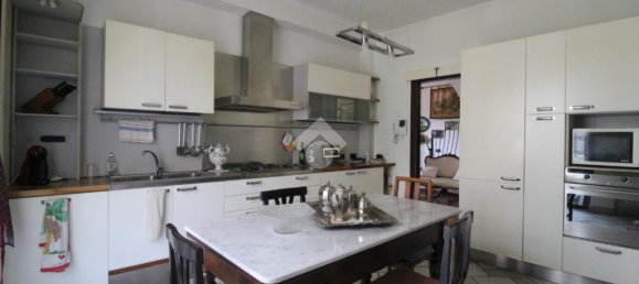 4 rooms Villa in Rescaldina, Italy No. 6519 16