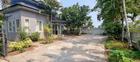 Отель, гостиница с 11 спальнями в Банг Саре, Таиланд № 58401 6