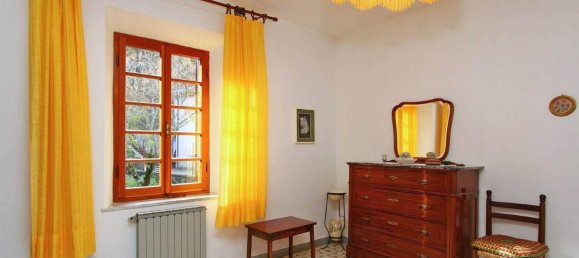 10 rooms House in Piancastagnaio, Italy No. 64303 23