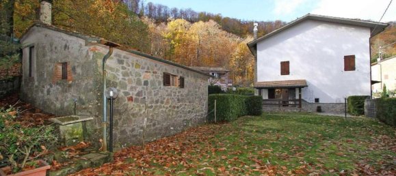 10 rooms House in Piancastagnaio, Italy No. 64303 2