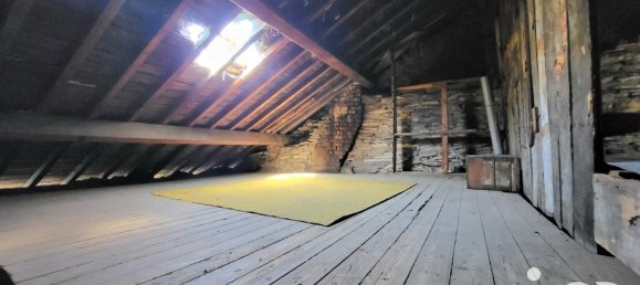 2 bedrooms House in Fumay, France No. 42118 8